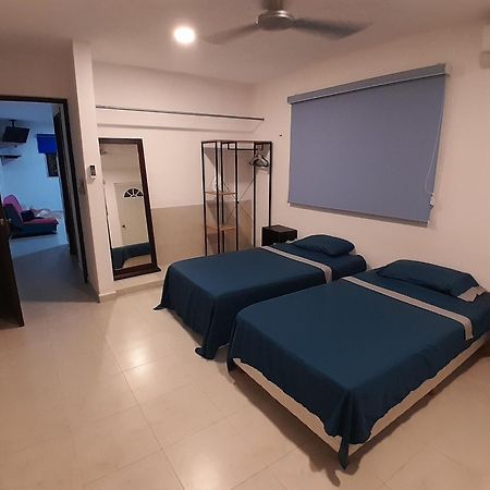 Departamentos Internazionale Apartment Мерида Стая снимка